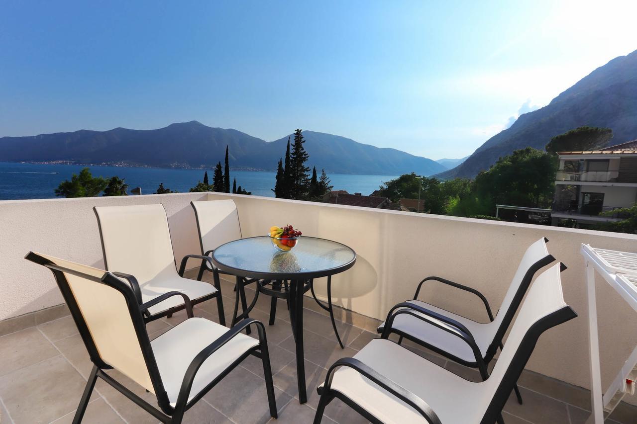 Jr Luxury Apartment Kotor Exterior photo